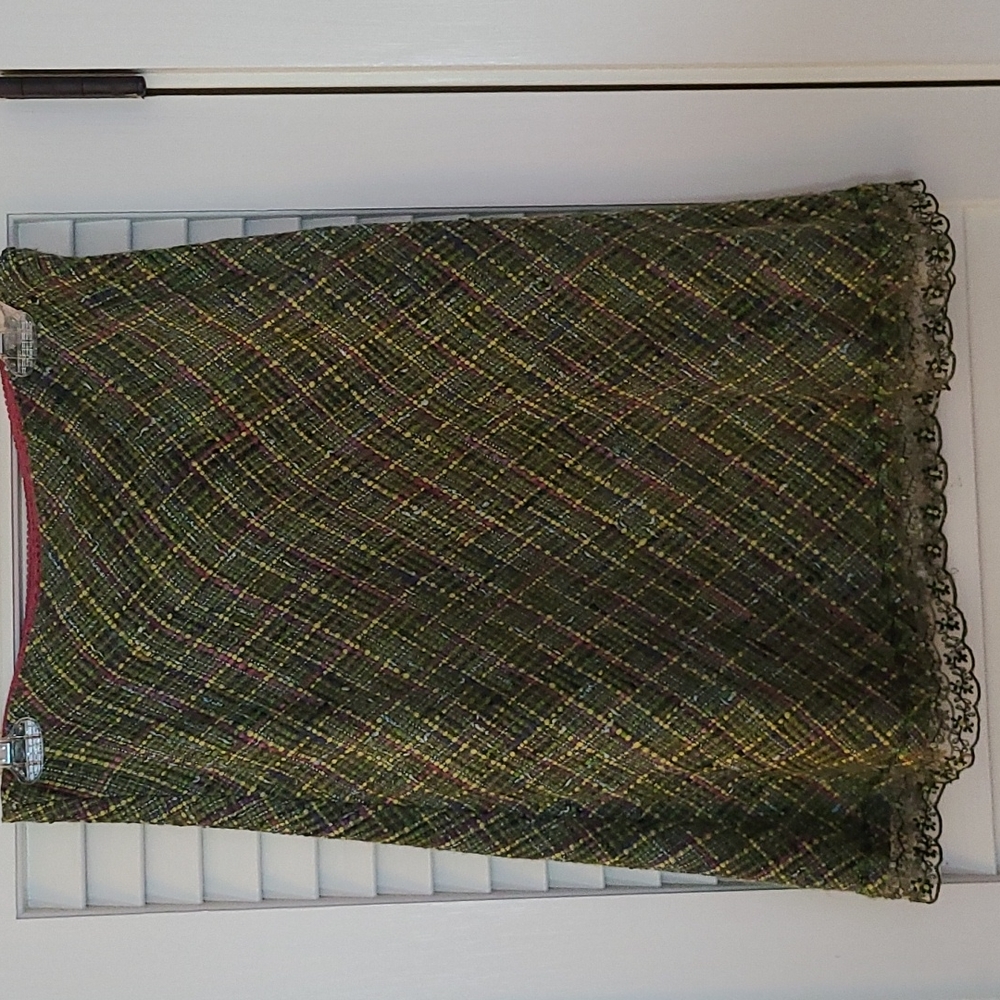 Express Design Studio stunning skirt